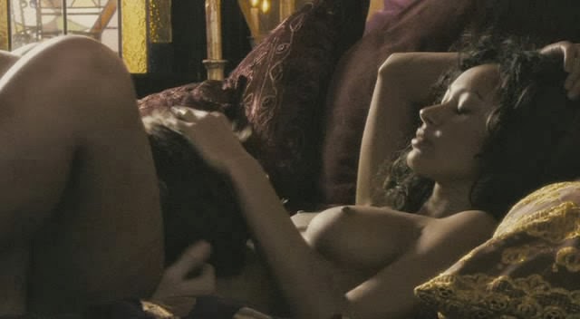 Photos lisa ray nude Lisa Ray